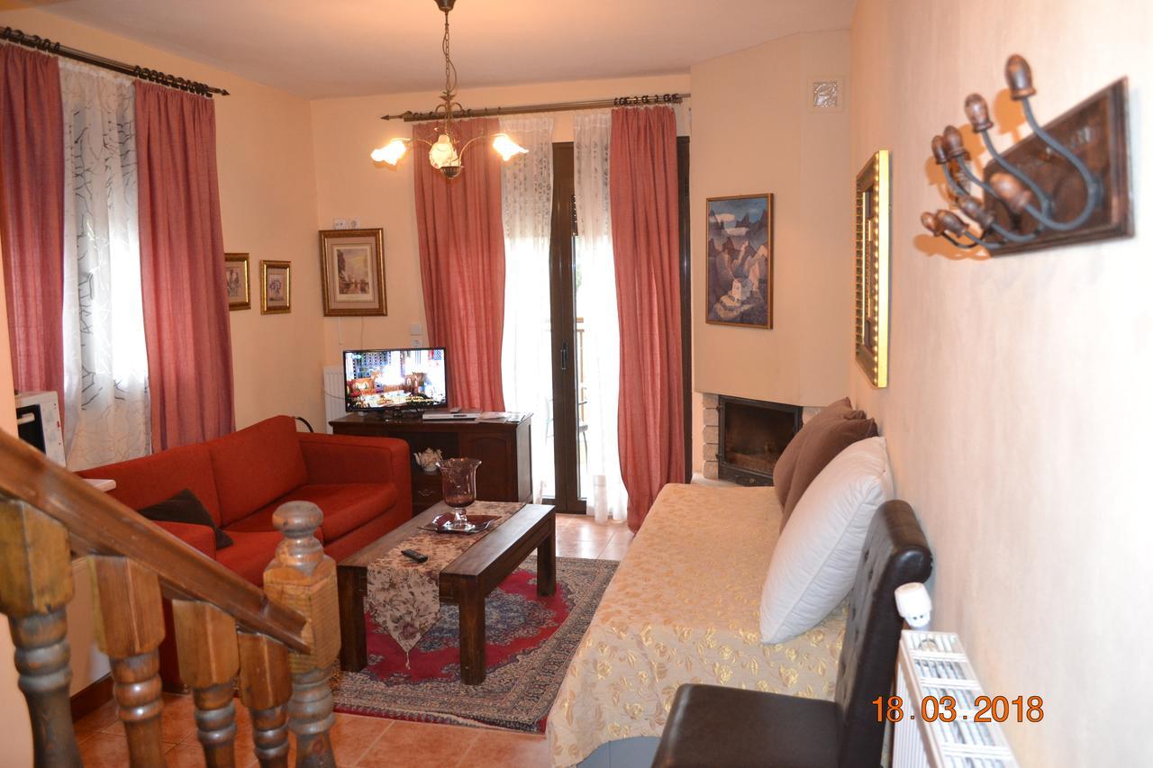 Mouson Melathron Hotel Elafina Bagian luar foto